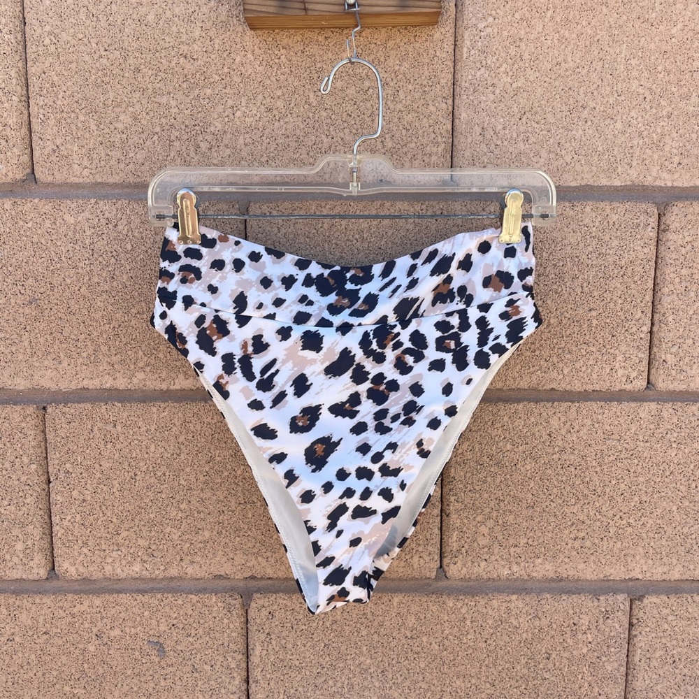 BRAND NEW Aerie High Cut Cheeky Cheetah Bikini Bottoms - Size Large